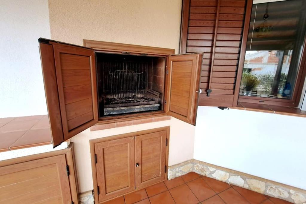 Tusa Appartavilla Le Del Sole Villa Campofelice Di Roccella