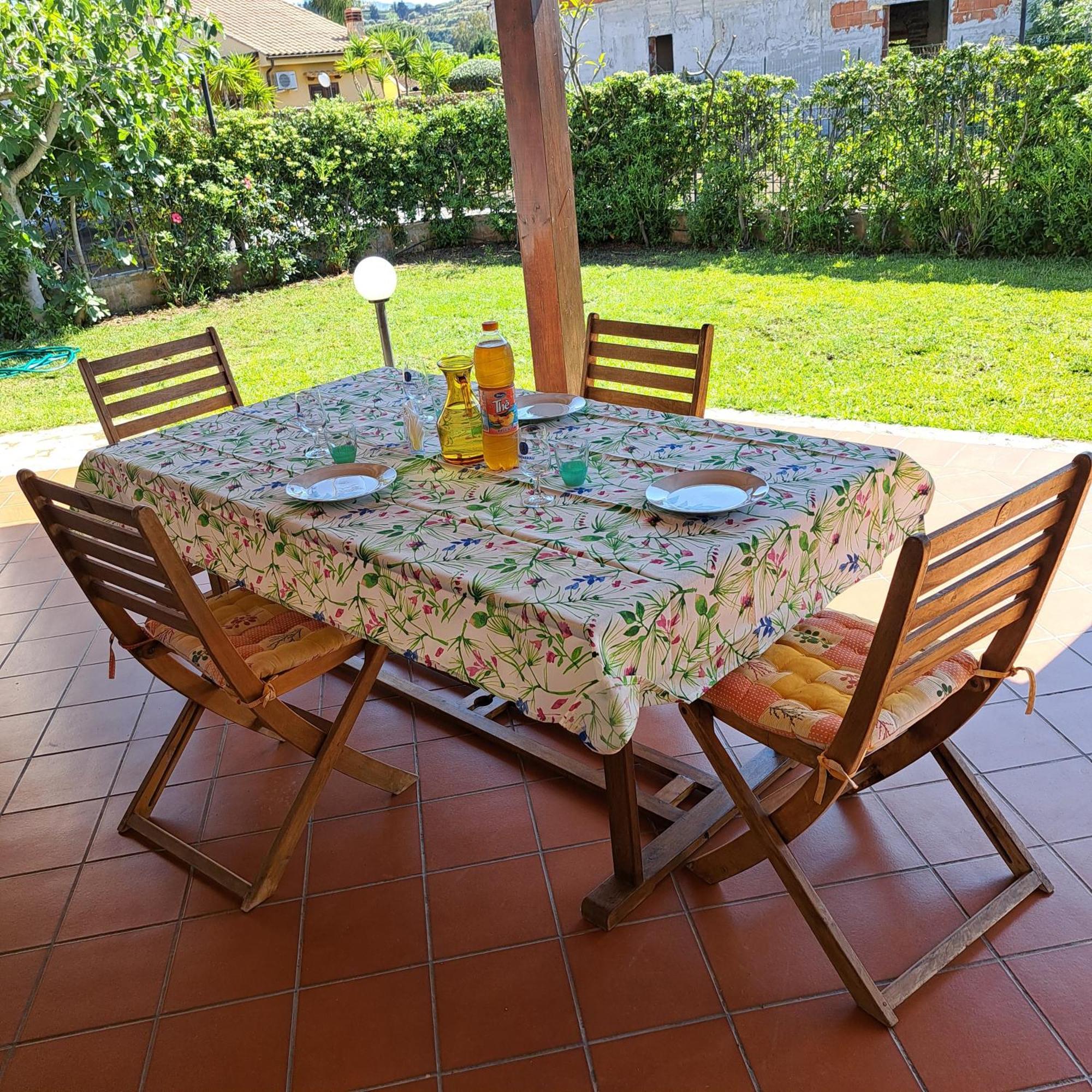 Tusa Appartavilla Le Del Sole Villa *